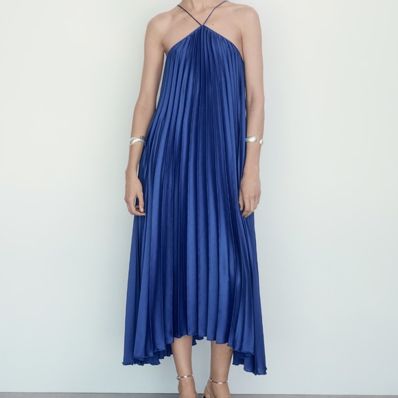 NWT Mango PLEATED HALTER NECK DRESS - size 8 - Picture 1 of 6